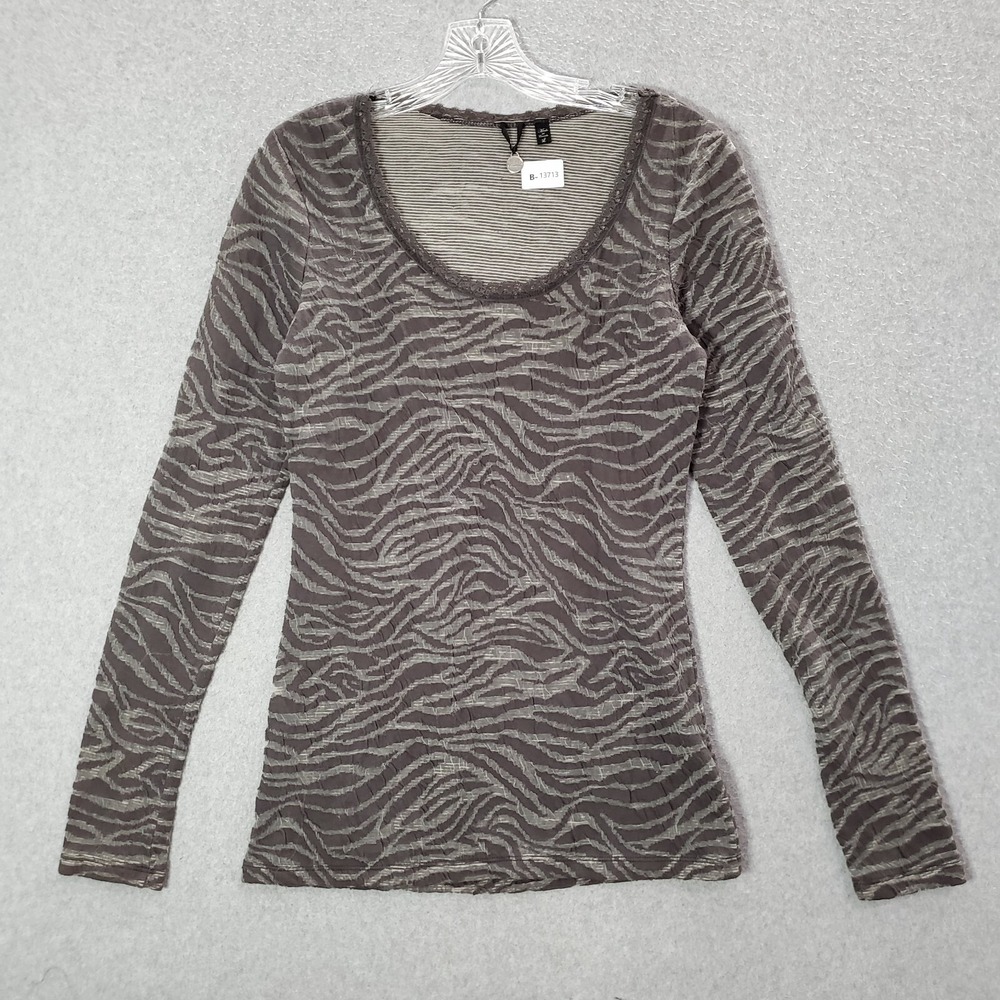 BKE Women Top Large Gray Zebra Sheer Shirt Long Sleeve Scoop Neck READ